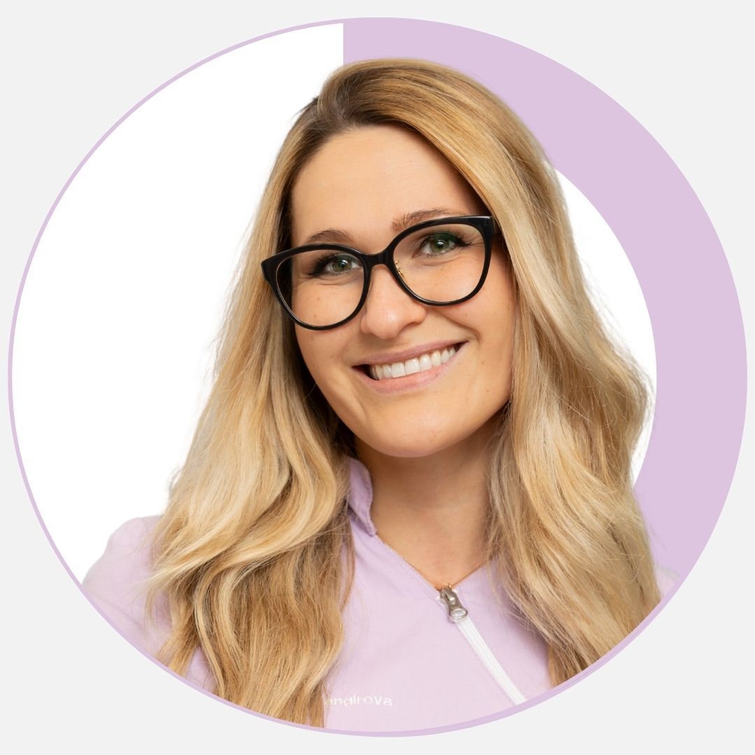 Home 12 Dott.ssa Ganna Yangirova - Odontoiatria _ si occupa di pedodonzia, conservativa ed endodonzia