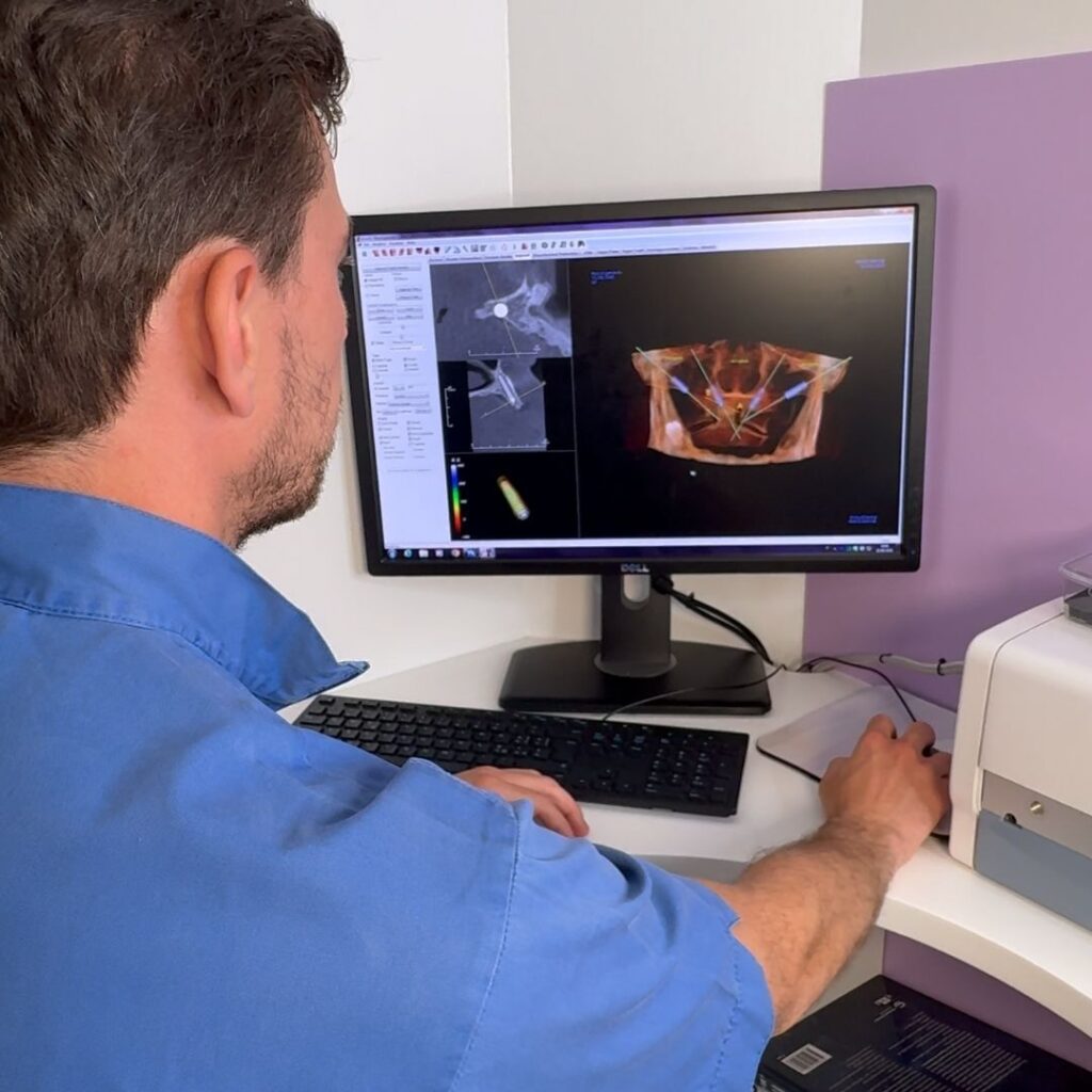 Clinica Dentale Cusio - Studio dentistico ad Arona - studio dentistico a Borgomanero